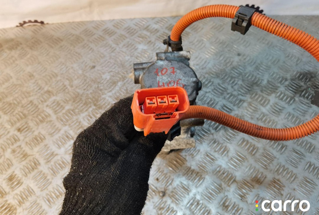 Компрессор кондиционера Toyota Prius 2 XW20 рест, 1NZFXE, 1.5 л, вариатор, 8837047010, фото 3