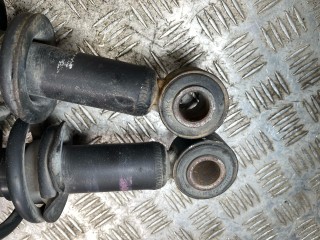 амортизатор задний, ориг. номер 48530-49705, 48530-49725, Toyota Prius 2 XW20 рест