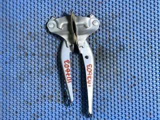 Петля капота Toyota Prius 2 XW20 рест, хетчбэк 5 дв., 53420-47040