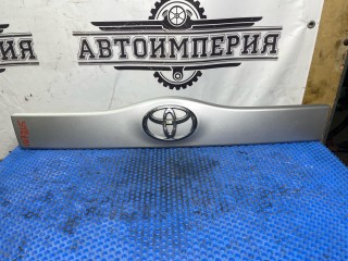 Накладка двери (крышки) багажника Toyota Prius 2 XW20 рест, хетчбэк 5 дв., 76801-47030