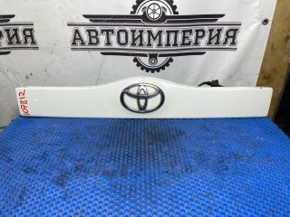 Накладка двери (крышки) багажника Toyota Prius 2 XW20 рест, хетчбэк 5 дв., 76801-47030