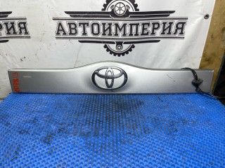 Накладка двери (крышки) багажника Toyota Prius 2 XW20 рест, хетчбэк 5 дв., 76801-47030