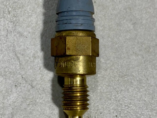 Датчик температуры, ориг. номер D2BA6G004AA, Ford Fiesta 6 2012-2019