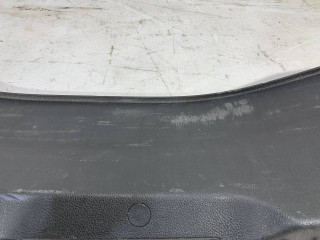 Накладка внутренняя на заднюю панель кузова, ориг. номер CV6Z5440374AA, Ford Focus USA 3 2014-2019