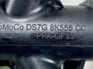 Фланец (тройник) системы охлаждения, ориг. номер DS7G8K556CC, Ford Escape 3 2015-2019