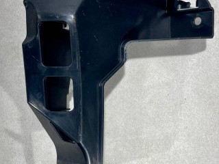 крепление заднего бампера правое, ориг. номер 68287860AA, Jeep Cherokee KL 2018-2023