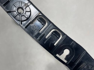 крепление заднего бампера правое, ориг. номер 68287858AA, Jeep Cherokee KL 2018-2023