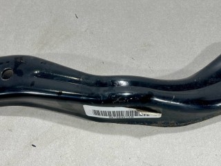 кронштейн передней балки правый, ориг. номер 68156462AB, Jeep Cherokee KL 2018-2023