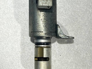 клапан фазорегулятора, ориг. номер CN1G6L713AC, CN1G6L713BC, Ford Escape 3 2015-2019