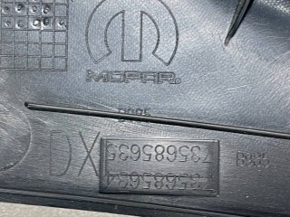 Обшивка багажника правая верхняя, ориг. номер 6UK60LXHAA, Jeep Renegade 2018-2026