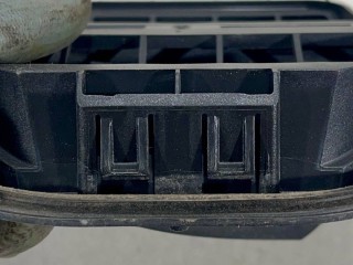 Решетка вентиляции багажника, ориг. номер 68391659AA, Jeep Renegade 2018-2026