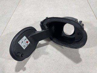 Корпус лючка бензобака, ориг. номер FT4Z5827936A, Ford Edge 2 2015-2018