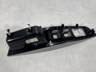 Накладка блока управления стеклоподъемниками, ориг. номер FT4Z14528BB, Ford Edge 2 2015-2018