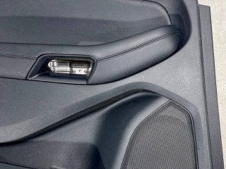 обшивка двери задней левой, ориг. номер FT4Z5827411BM, Ford Edge 2 2015-2018
