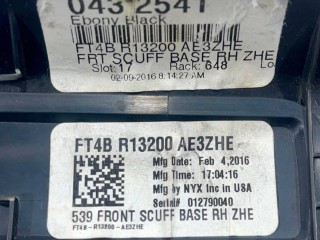 Накладка на порог внутренняя передняя правая, ориг. номер FT4Z5813208AA, Ford Edge 2 2015-2018