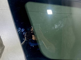 форточка (глухое стекло), ориг. номер 833013KA0A, Nissan Pathfinder R52 2012-2017