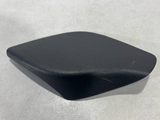 заглушка обшивки отсека багажника прав., ориг. номер FDRBM51F312A14A03, Ford Focus USA 3 2014-2019
