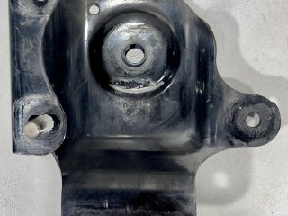 кронштейн подушки крепления двигателя, ориг. номер 68184357AC, Jeep Cherokee KL 2013-2018