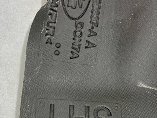 шумоизоляция отсека багажника лев., ориг. номер GK7229337AA, Land Rover Discovery Sport 2014-2019