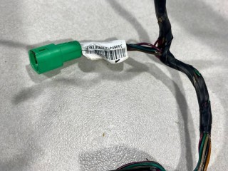 проводка кнопок управления на руле, ориг. номер AM5Z14A320C, Ford Escape 3 2012-2015