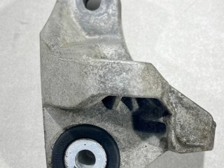 кронштейн подушки крепления двигателя, ориг. номер BV6Z6E042C, Ford Escape 3 2015-2019