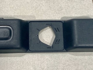 Обшивка багажника левая нижняя, ориг. номер FK7246067B, LR060507, Land Rover Discovery Sport 2014-2019