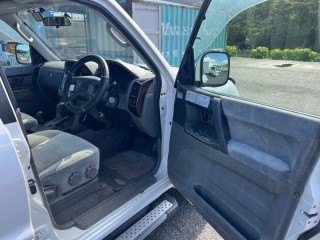 Суппорт тормозной, ориг. номер MR407675, MR510538, MITSUBISHI PAJERO 1997-2004