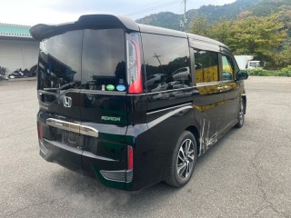 Капот, ориг. номер 60100TAA000ZZ, HONDA STEPWGN 2015-2017