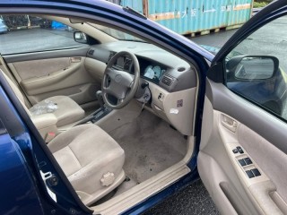 Панель замка багажника, ориг. номер 5540512390, TOYOTA COROLLA FIELDER 1999-2002