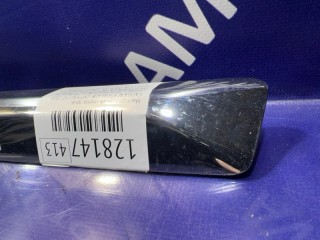 Накладка двери, ориг. номер 15876883, 20772074, 15876406, CADILLAC ESCALADE 2001-2006
