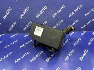 Блок предохранителей под капотом, ориг. номер 8262028190, 8273028H20, TOYOTA VOXY 2014-2017