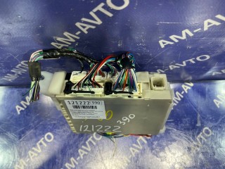 Блок предохранителей салона, ориг. номер 8273060180, 8273060170, TOYOTA LAND CRUISER PRADO 2013-2017