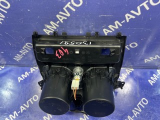 Подстаканник, ориг. номер 51169229762, 51169229763, BMW 1-SERIES 2011-2014