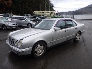 Дверь, ориг. номер A2107200205, A2107200805, MERCEDES-BENZ E-Class 1995-1999
