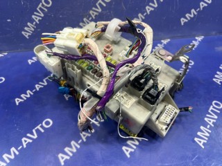 Блок предохранителей салона, ориг. номер 8273060140, 8275360010, TOYOTA LAND CRUISER PRADO 2002-2007