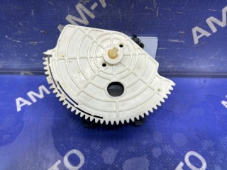 Сервопривод печки, ориг. номер 8710642100, TOYOTA VANGUARD 2010-2013