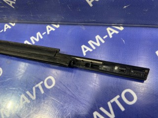 Молдинг стекла двери, ориг. номер 828201KA0A, 828201KA1A, NISSAN JUKE 2010-2014