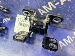 Петля двери багажника, ориг. номер 6880142050, TOYOTA VANGUARD 2010-2013
