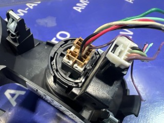 Консоль панели приборов, ориг. номер 682571KA0A, 682601KA0A, NISSAN JUKE 2010-2014