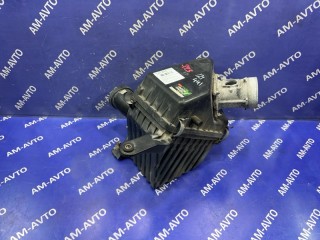Корпус воздушного фильтра TOYOTA HILUX SURF 1998-2002