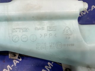 Бачок стеклоомывателя, ориг. номер 8260A141, MITSUBISHI PAJERO 2006-2011