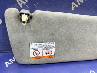 Козырек солнцезащитный, ориг. номер 7432048160B0, TOYOTA KLUGER V 2000-2003