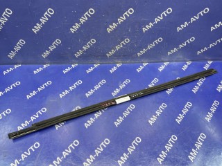 Молдинг стекла двери, ориг. номер 7572048030, TOYOTA KLUGER V 2000-2003