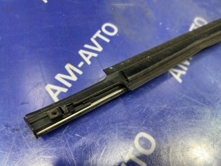 Молдинг стекла двери, ориг. номер 7572048030, TOYOTA KLUGER V 2000-2003