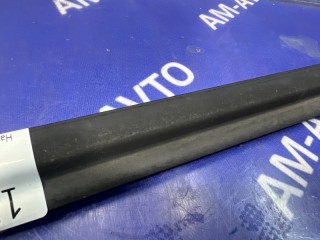 Молдинг стекла двери, ориг. номер 7571048030, TOYOTA KLUGER V 2000-2003