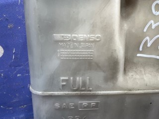 Бачок расширительный, ориг. номер 1647035010, 1647035020, TOYOTA HILUX SURF 1991-1995
