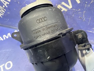 Бачок гидроусилителя руля, ориг. номер 8K0422371B, 8K0422371A, 8K0422371C, AUDI Q5 2008-2012