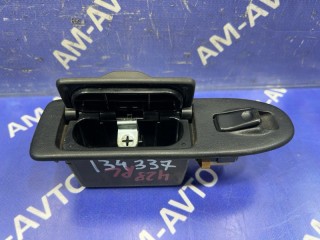 Кнопка стеклоподъемника, ориг. номер B01A66350D, B01A66370, MAZDA MPV 1988-1995