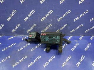 Блок предохранителей под капотом NISSAN BLUEBIRD SYLPHY 2000-2003