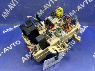 Блок предохранителей салона, ориг. номер 8273060120, 826100K010, TOYOTA LAND CRUISER PRADO 1987-1996